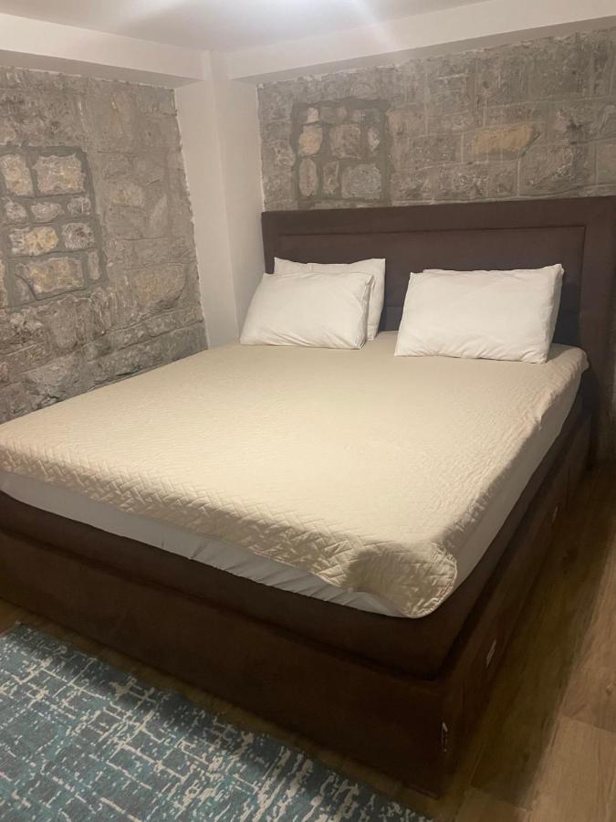 דירות Petrovac Reina מראה חיצוני תמונה